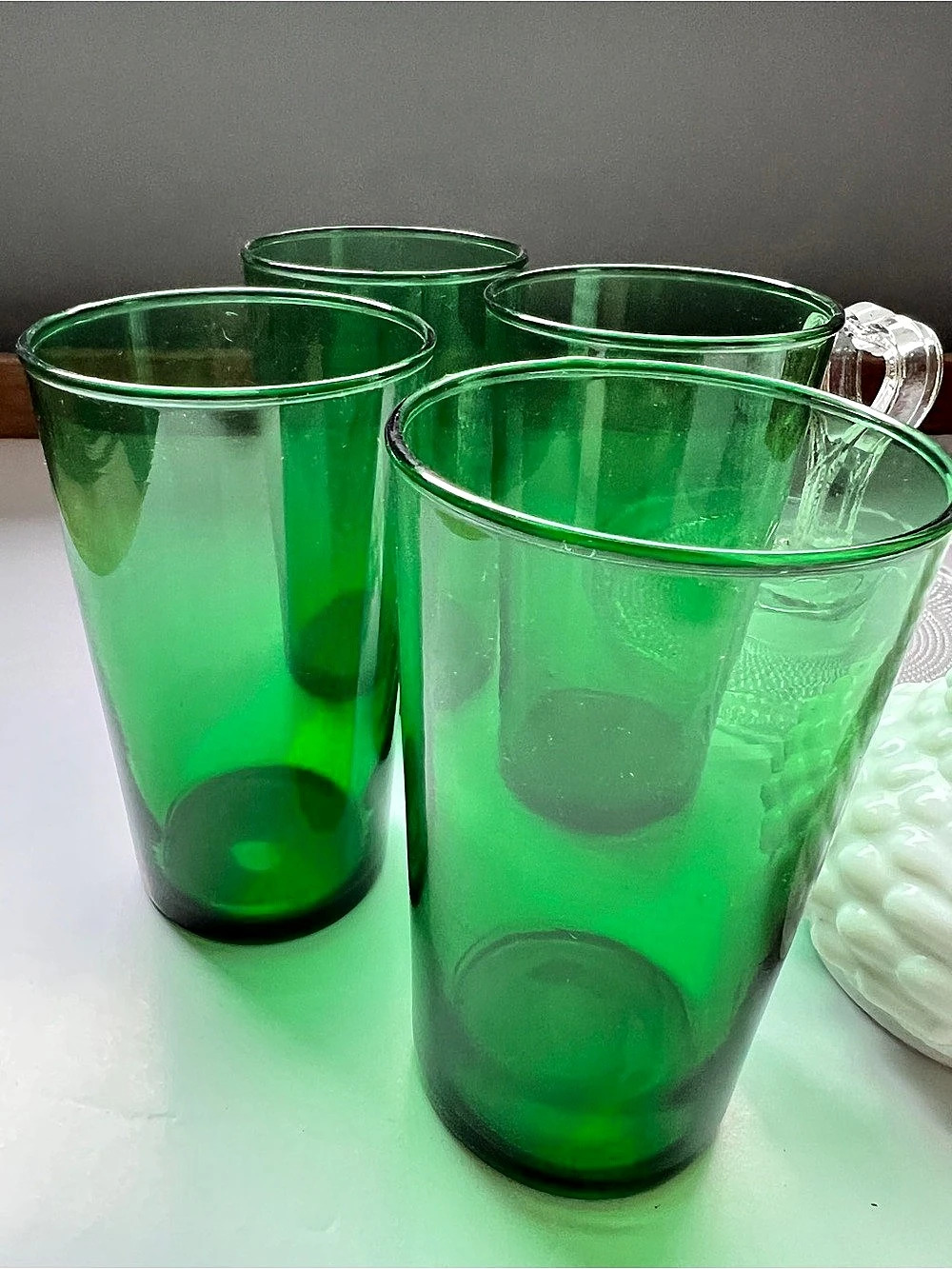 Vtg Green Drinking Glass Set of 4